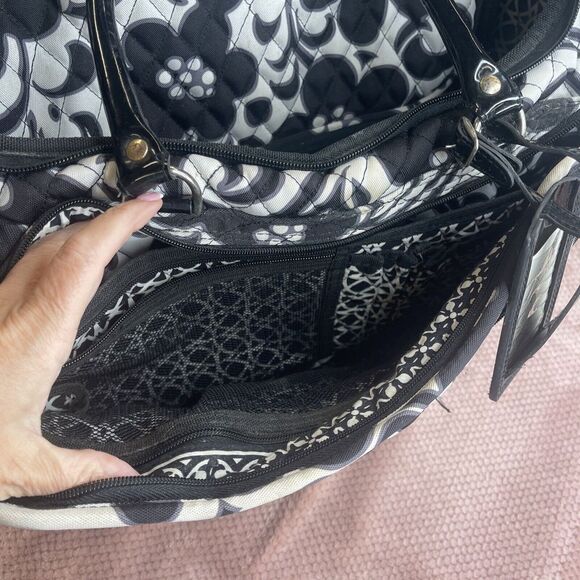 Vera Bradley‎ Rolling Suitcase/Luggage Black Carry-on Quilted - Picture 6 of 10